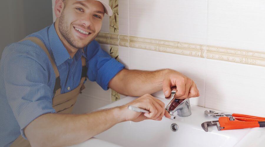 Professional sink repair in Strasburg, IL